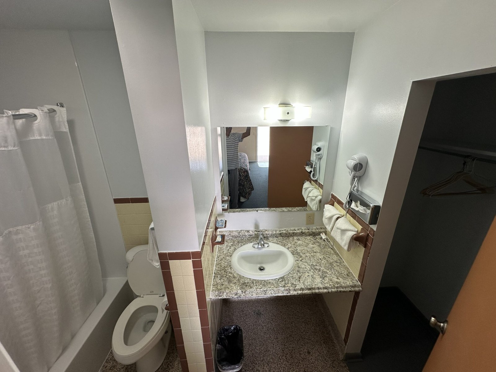 QSM_Bath_ROOM
